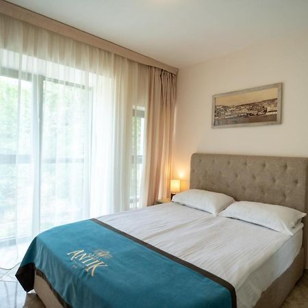Antik Apartments Balchik Eksteriør billede