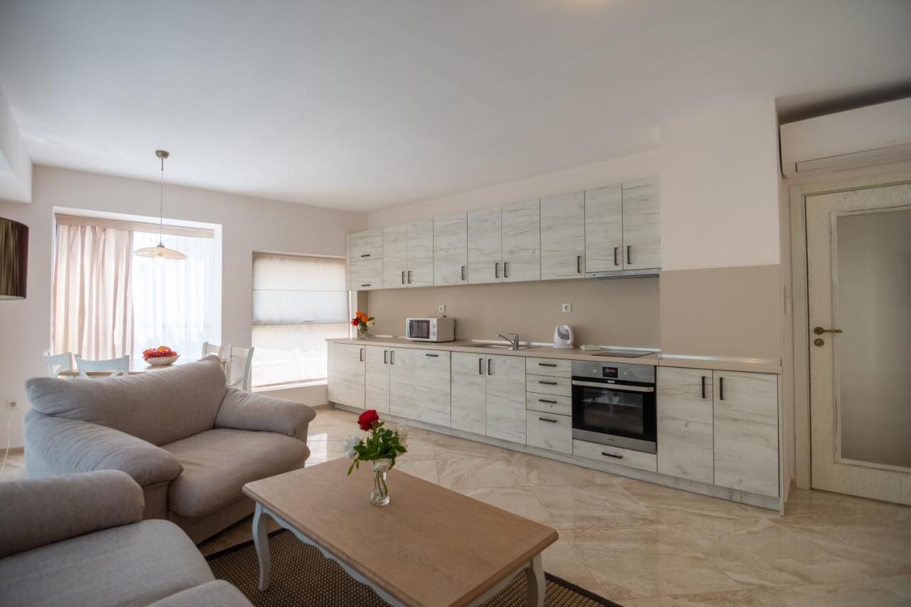 Antik Apartments Balchik Eksteriør billede