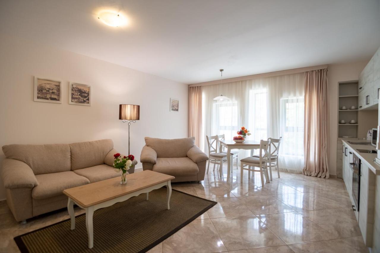 Antik Apartments Balchik Eksteriør billede