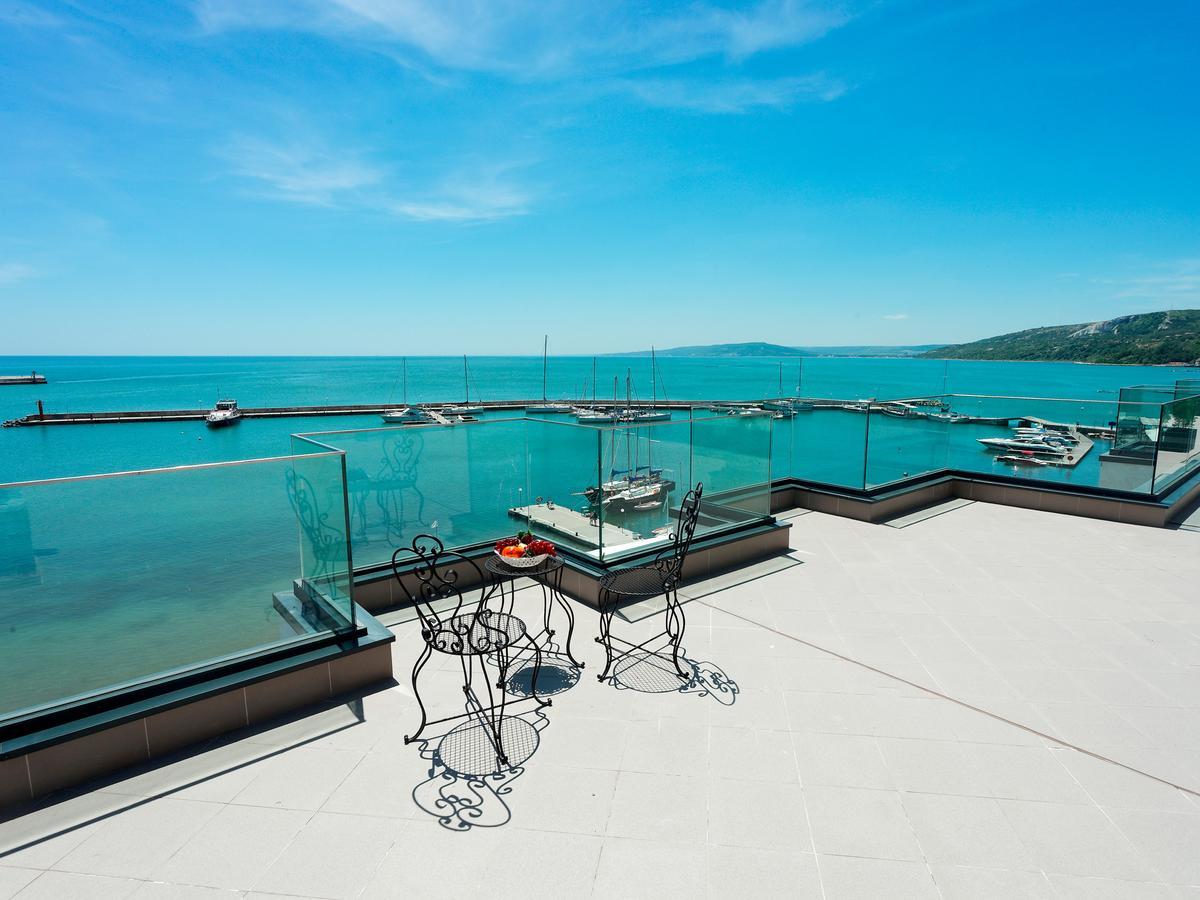 Antik Apartments Balchik Eksteriør billede