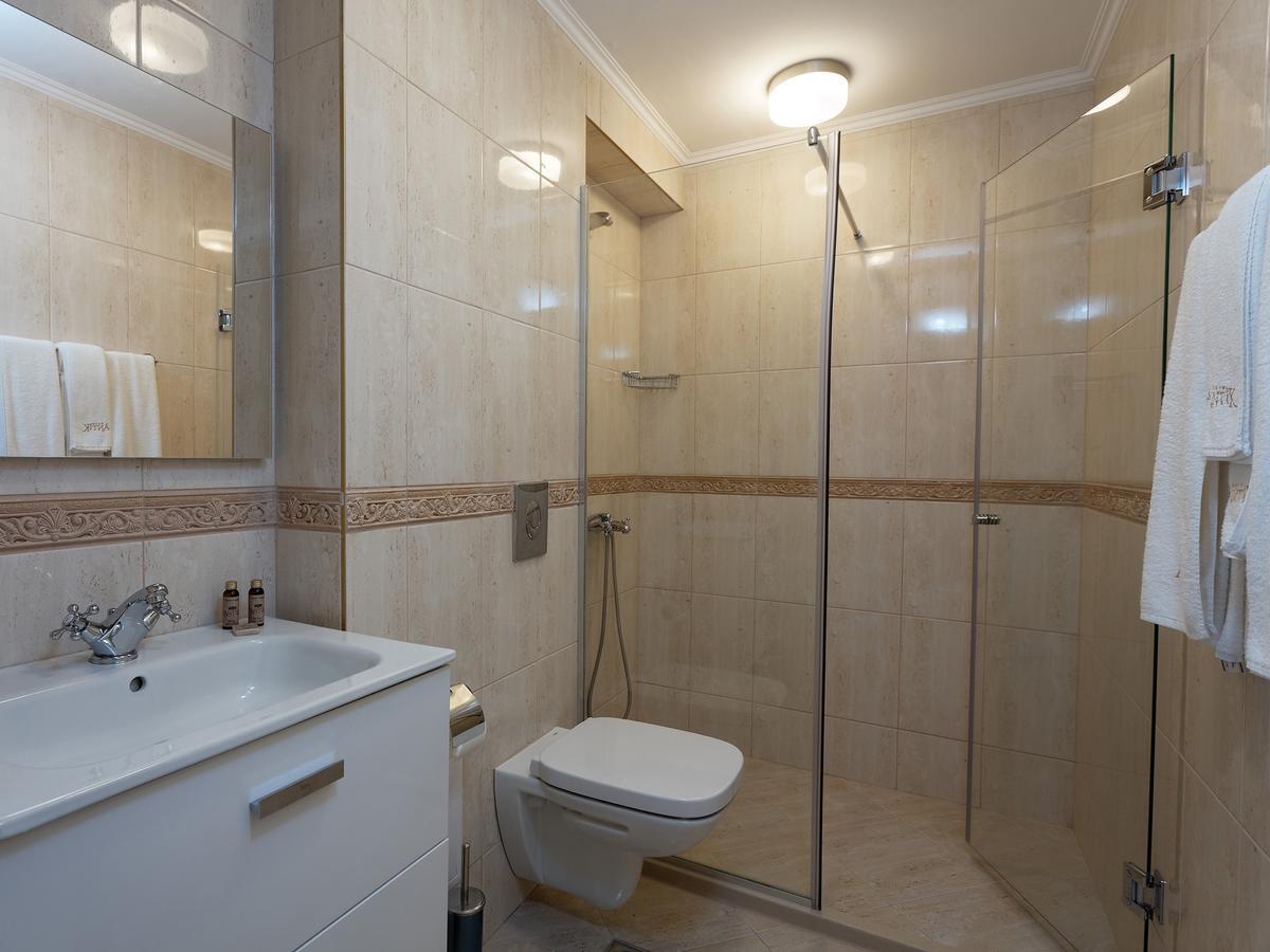 Antik Apartments Balchik Eksteriør billede