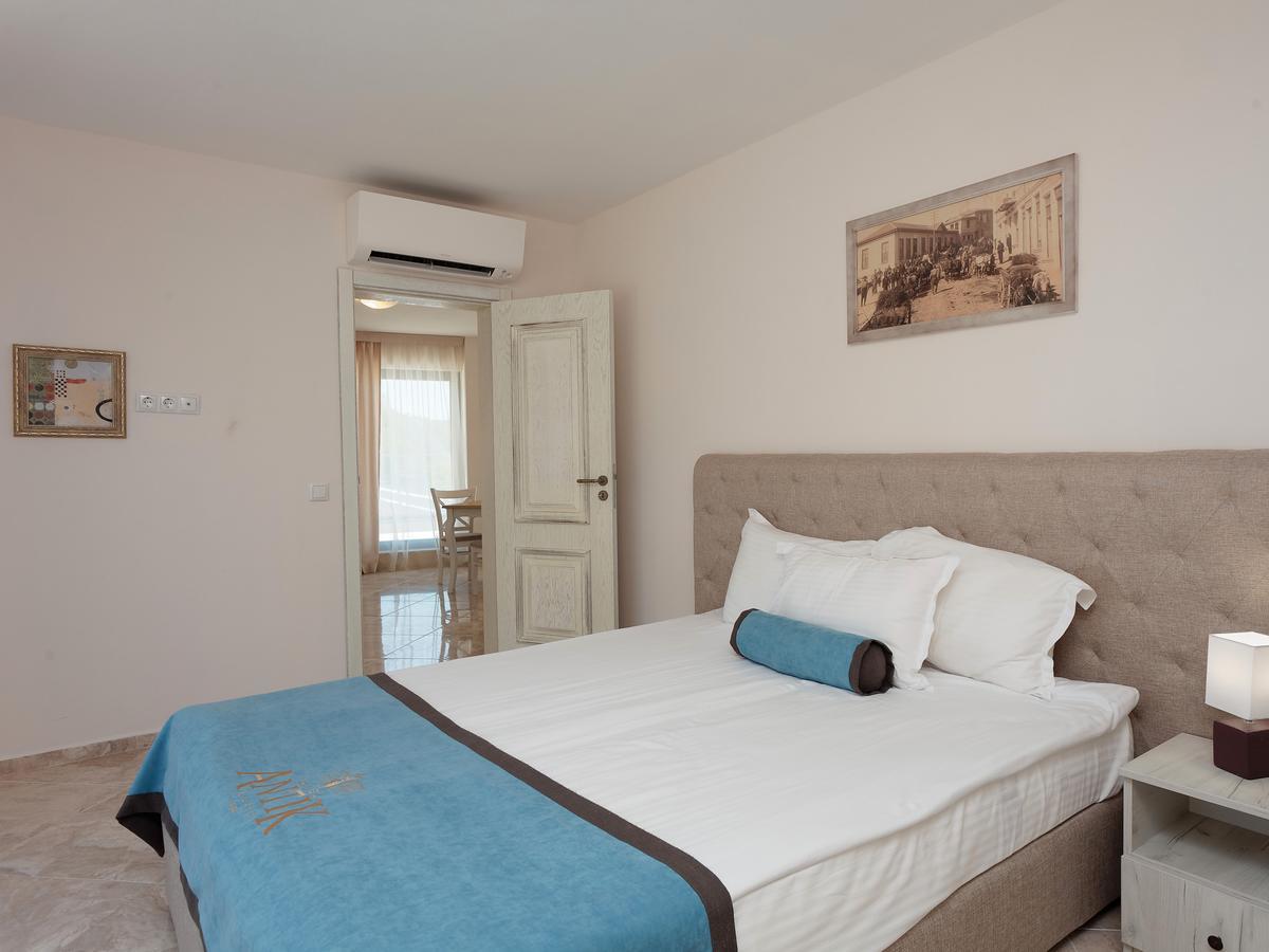 Antik Apartments Balchik Eksteriør billede